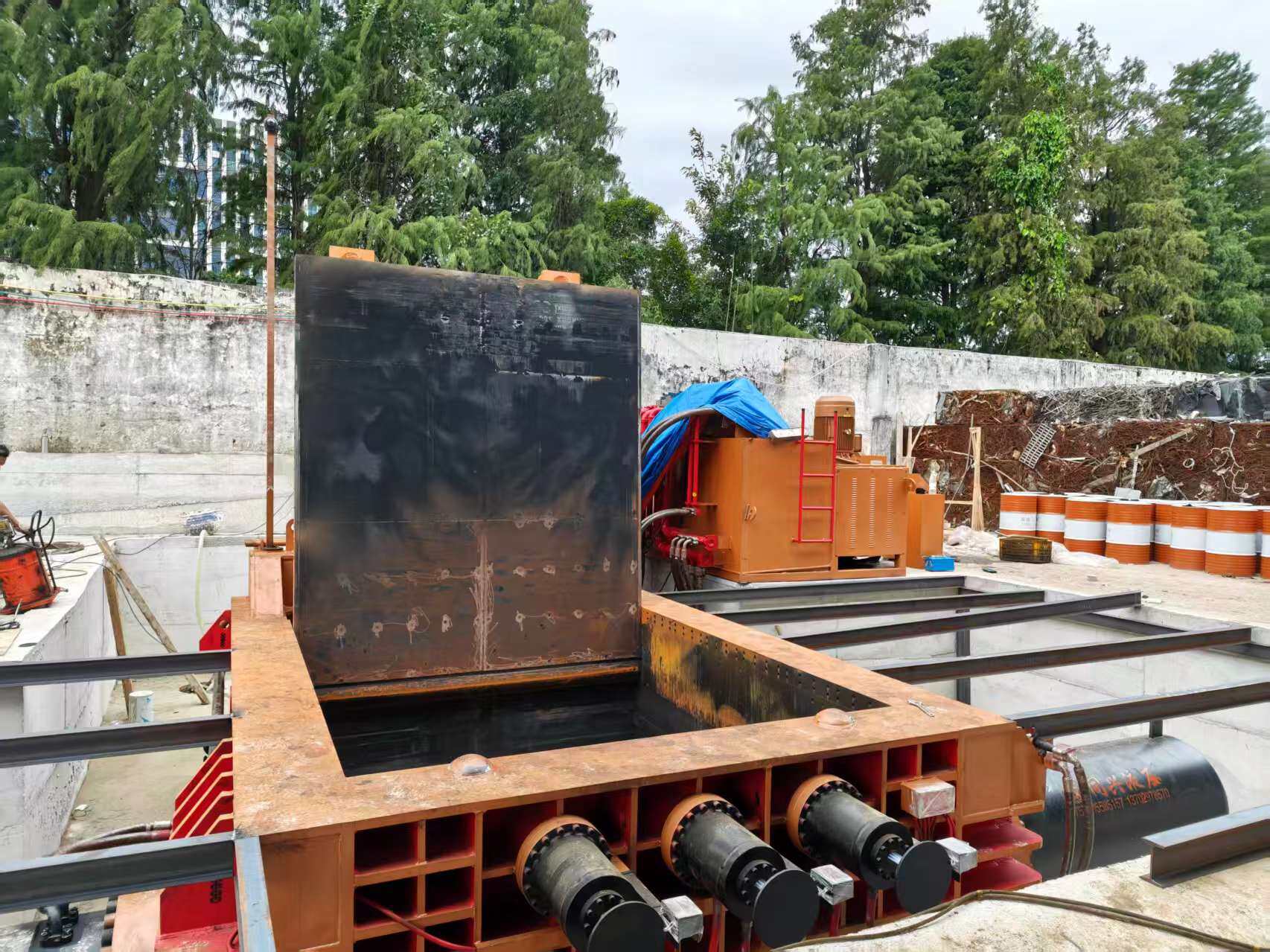Double Main Cylinder Baler photo 4